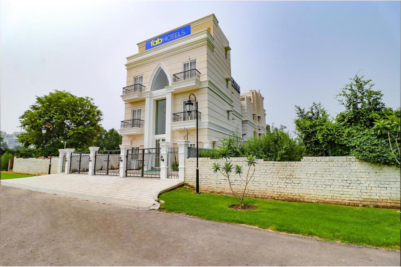 Fabhotel K9 Villa Ludhiana Dış mekan fotoğraf
